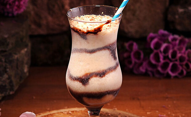Frozen Mudslide Cocktail Recipe in Glass